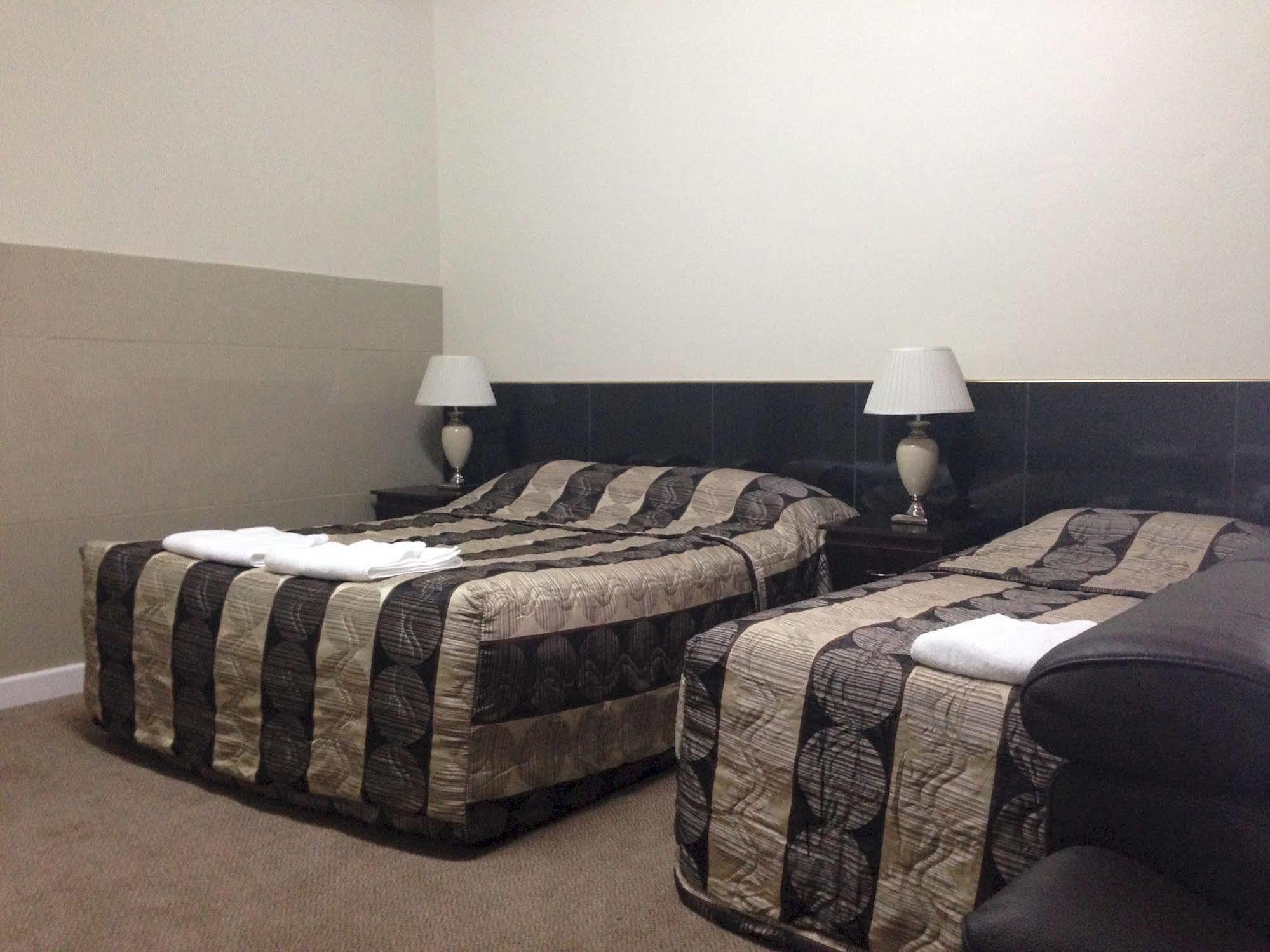Avalon Motel Mount Gambier Exterior foto